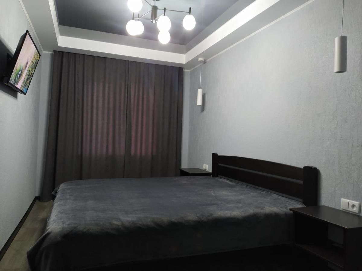2Rooms Apartment - 181 Gogol Street Zaporizhia Ngoại thất bức ảnh