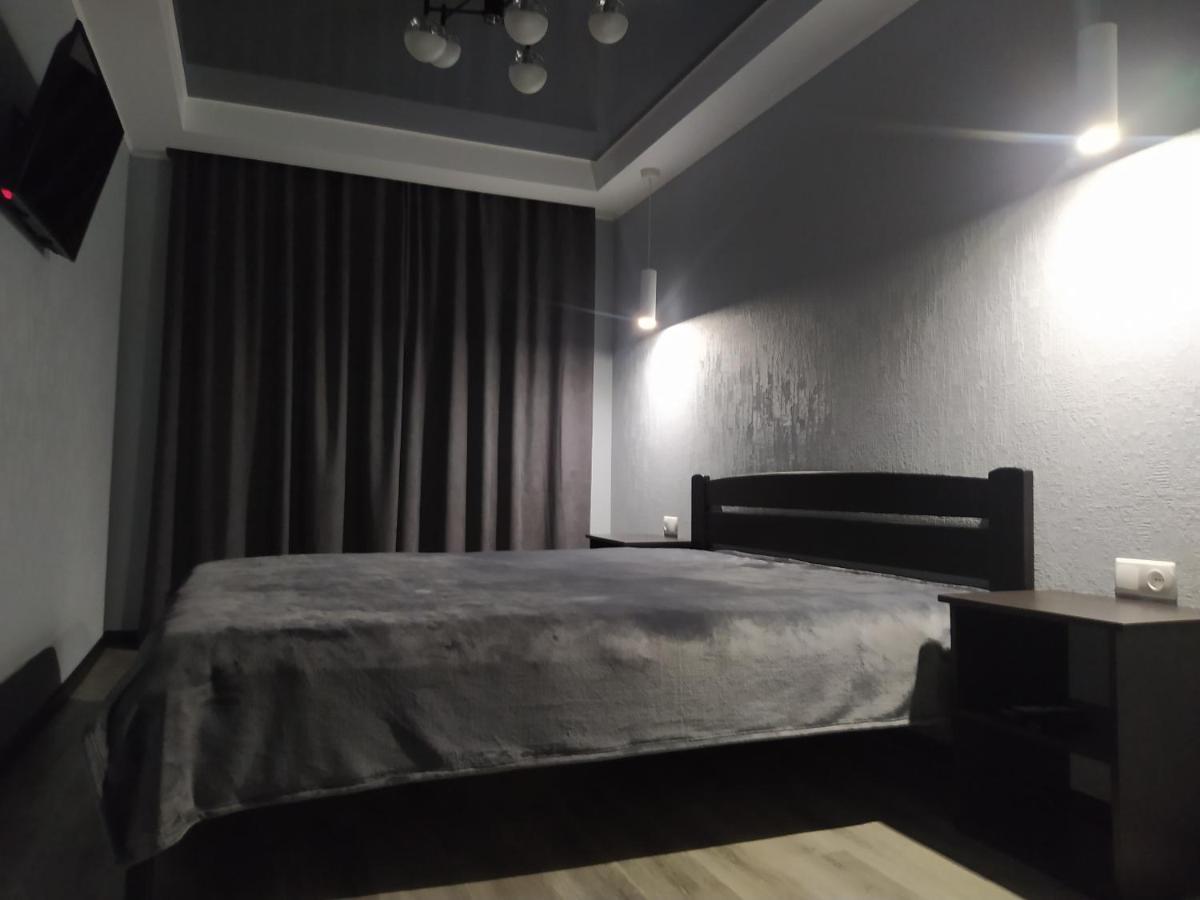 2Rooms Apartment - 181 Gogol Street Zaporizhia Ngoại thất bức ảnh
